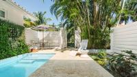 Hotel with private pool - Couples Tower Isle