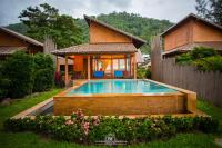 Hotel with private pool - Flora I Talay