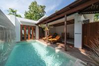Hotel with private pool - Malisa Villa Suites