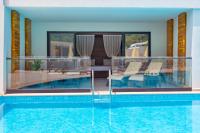 Hotel with private pool - Orka Sunlife Resort Hotel and Aquapark