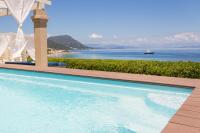 Hotel with private pool - Palms and Spas Villas Retreat