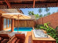 Hotel with private pool - Santhiya Phuket Natai Resort & Spa